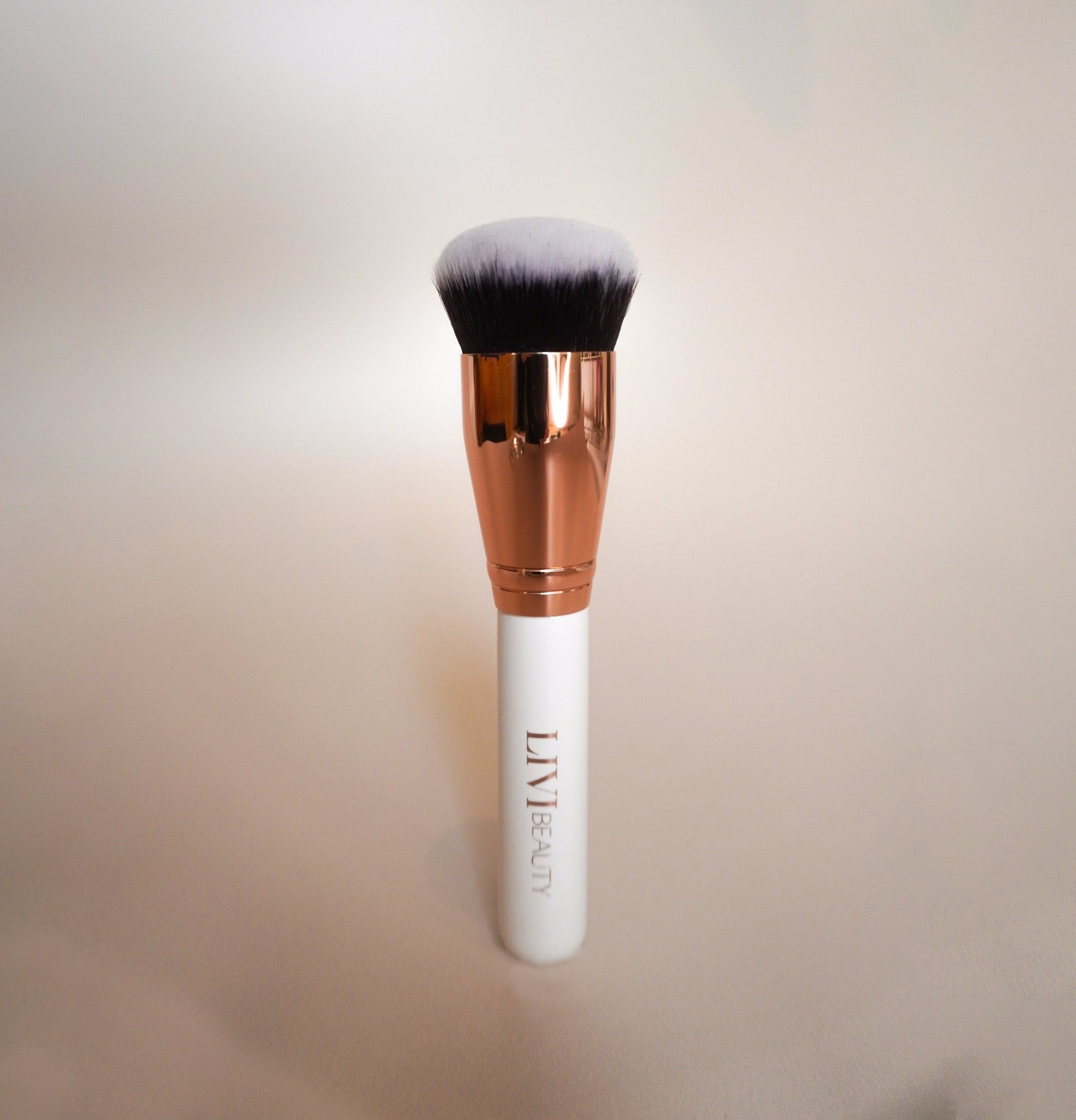 101 FOUNDATION BRUSH Makeup Brushes LIVI BEAUTY