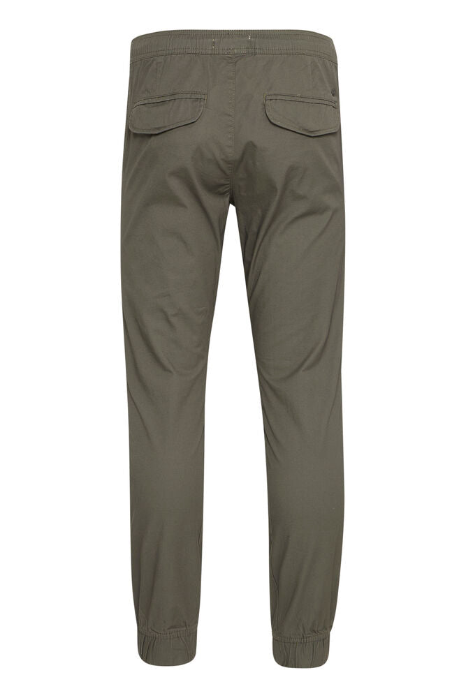 Solid Slim-Truc Cuff