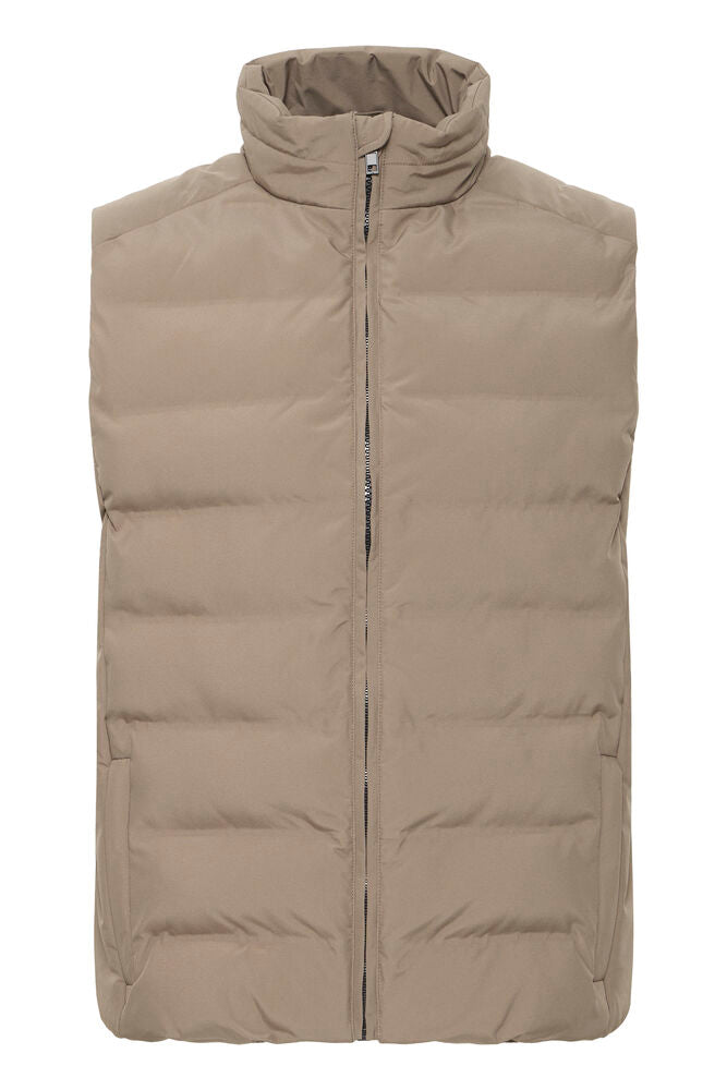 SOLID, Milas Vest