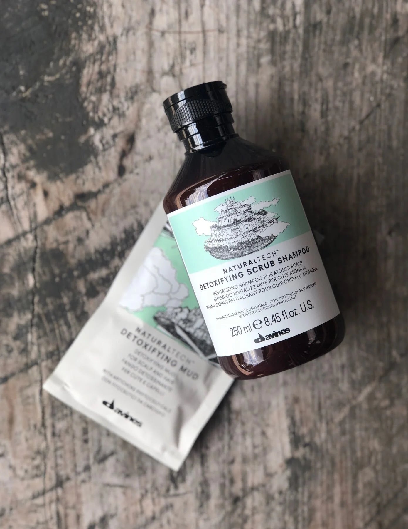 DAVINES Natural Tech, Detoxifying Scrub Shampoo 250ml