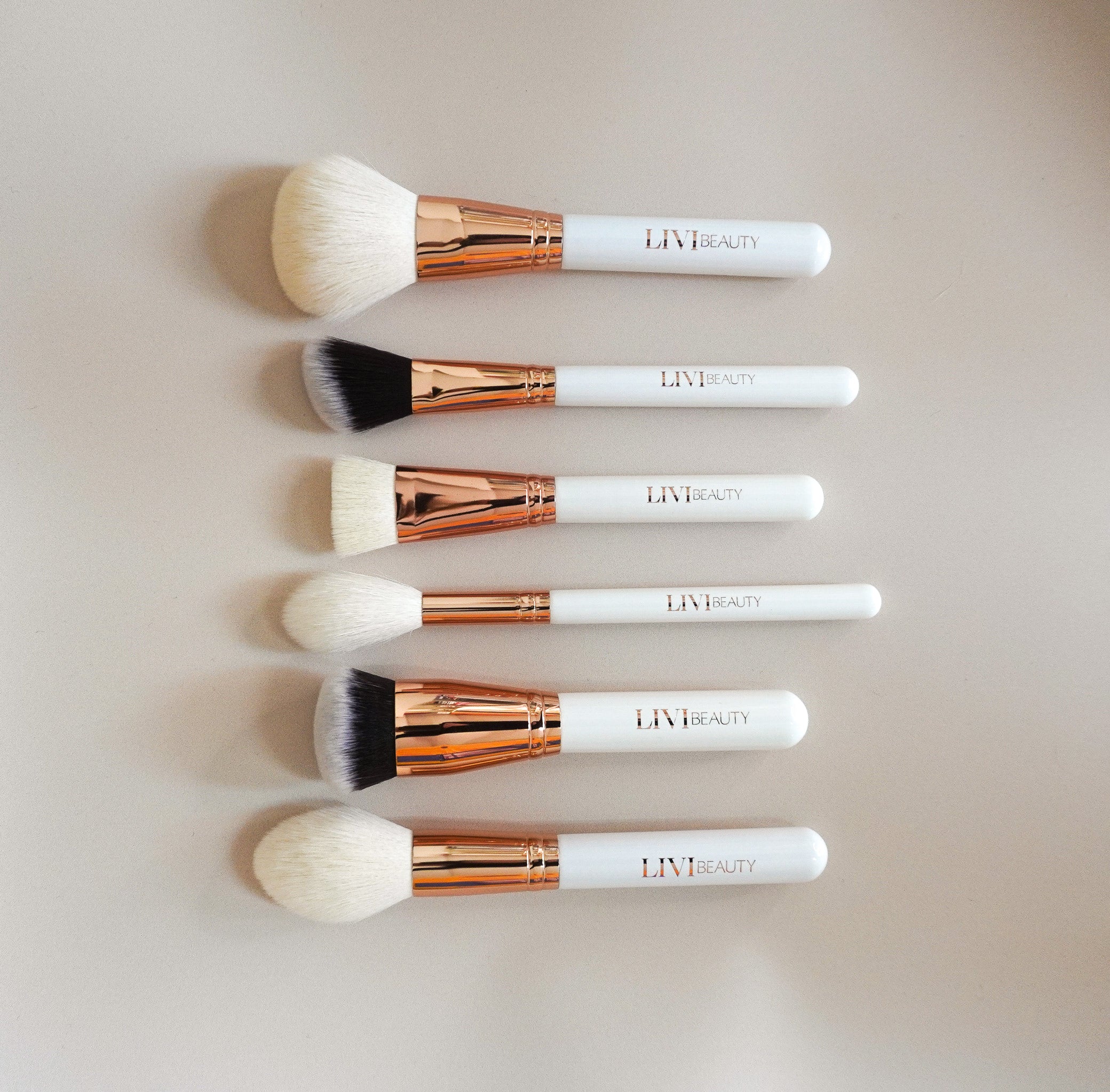 ALL ABOUT THAT FACE BRUSH SET - Makeup Brushes - JK-Shop