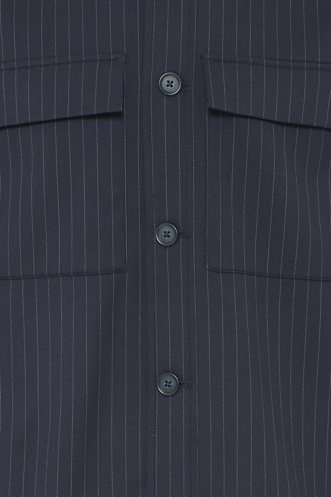 CASUAL FRIDAY, GAEL 0311 PINSTRIPED SHACKET - Skjorter Herre - JK-Shop