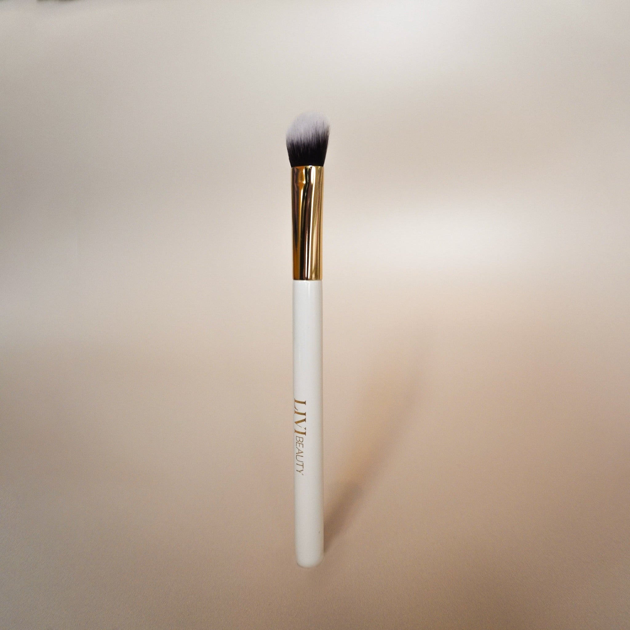 CONCEAL IT BRUSH - Makeup Brushes - JK-Shop