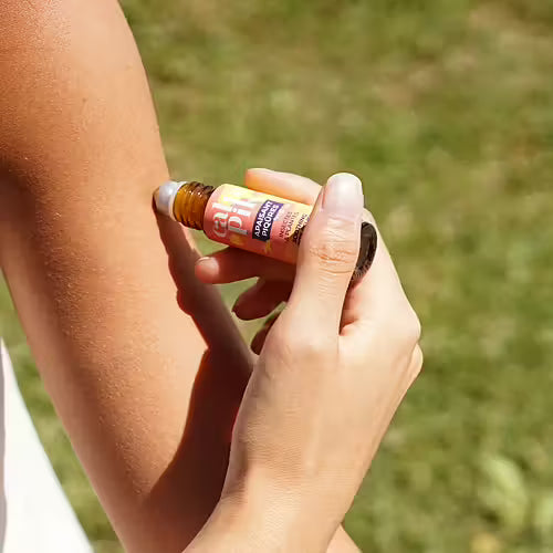 LAMAZUNA Calm Stick 10ml | Økologisk kløstillende roll-on - Husholdning - JK-Shop