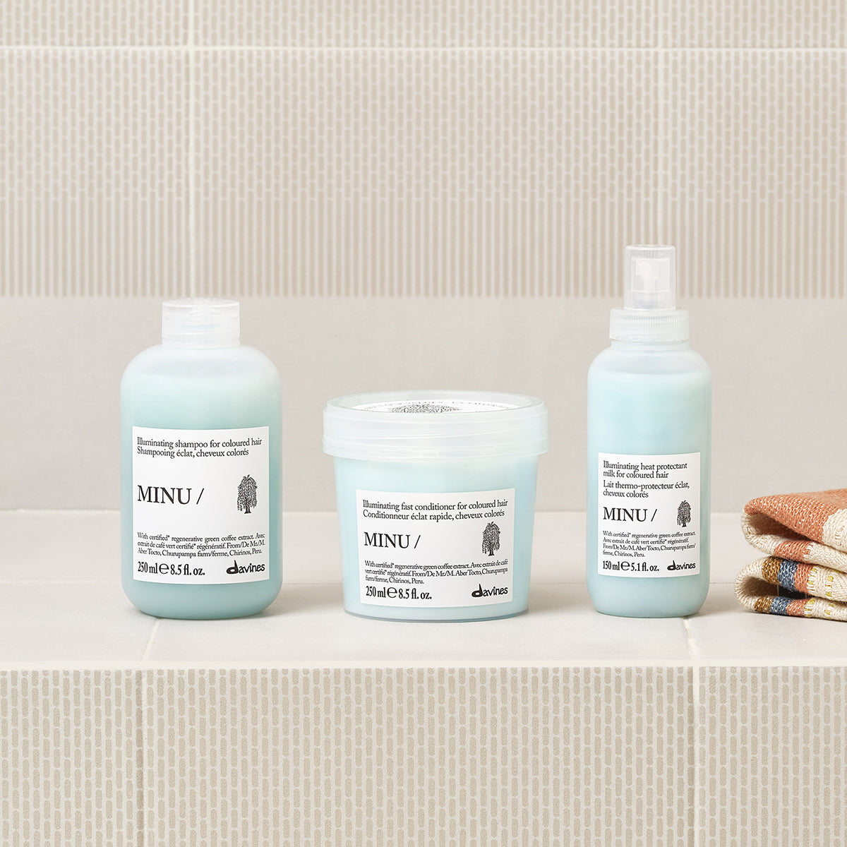 Davines Minu Conditioner 250 ml fra Essential Haircare, stemningsbilde