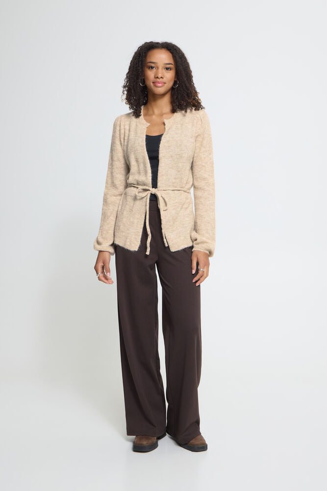 Ichi Ardens Cardigan Beige detalj