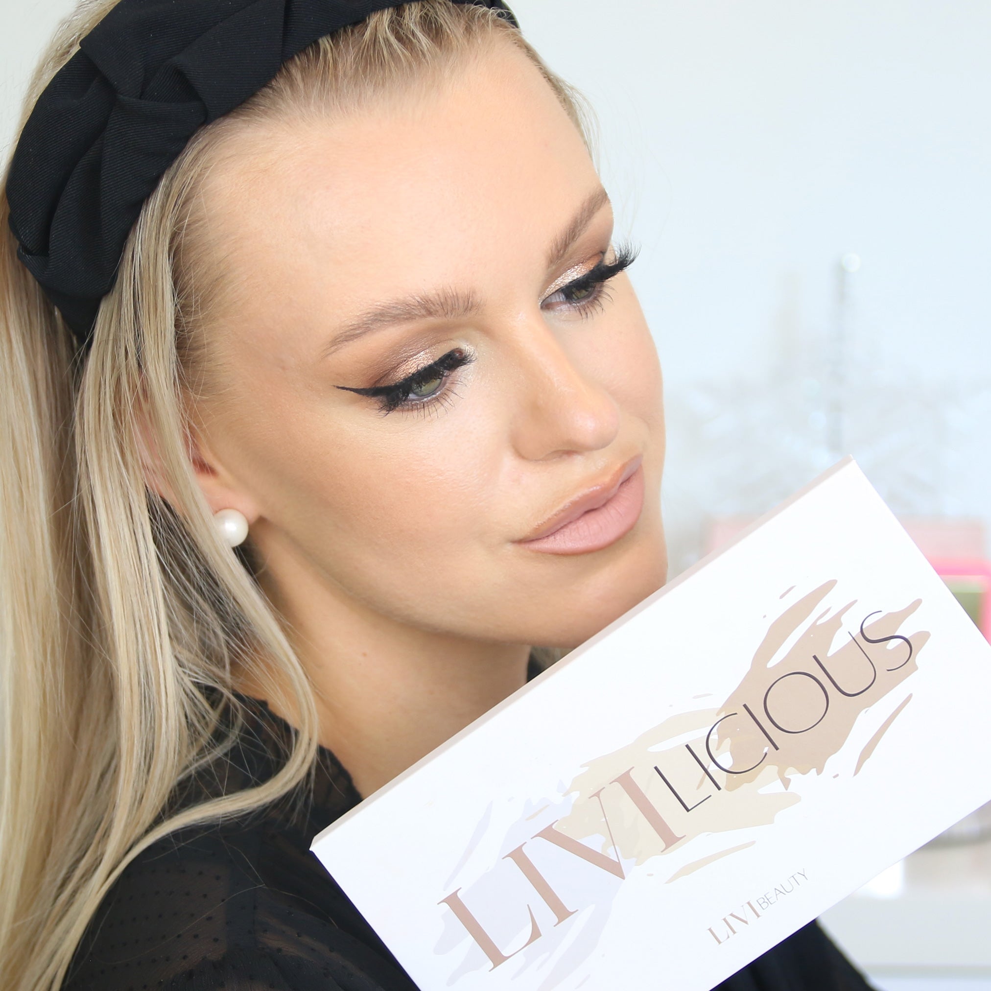 LIVILICOUS PALETTE - EYESHADOW PALETTE - JK-Shop