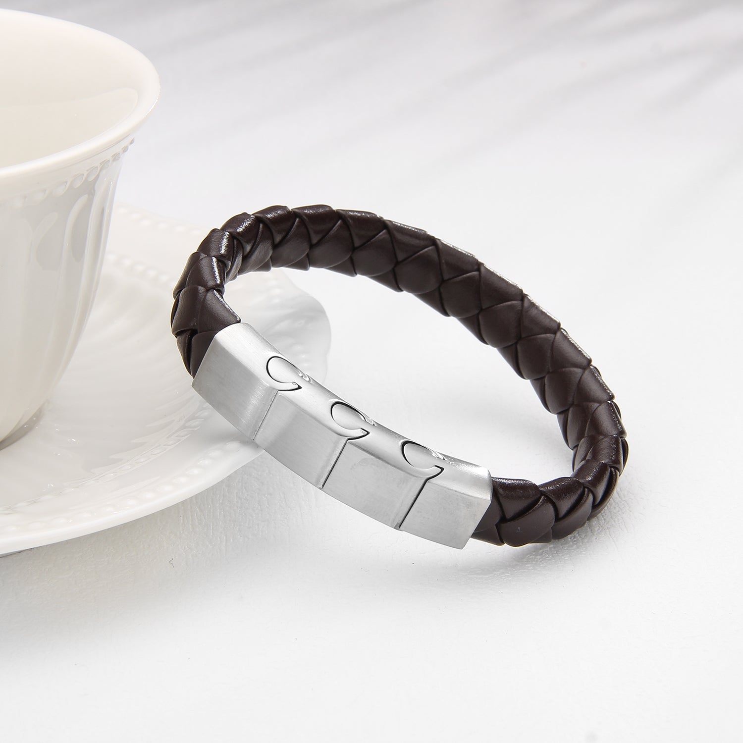 Magnetico Luxe Flex - Flettet Lærarmbånd i Brun - Armbånd - JK-Shop