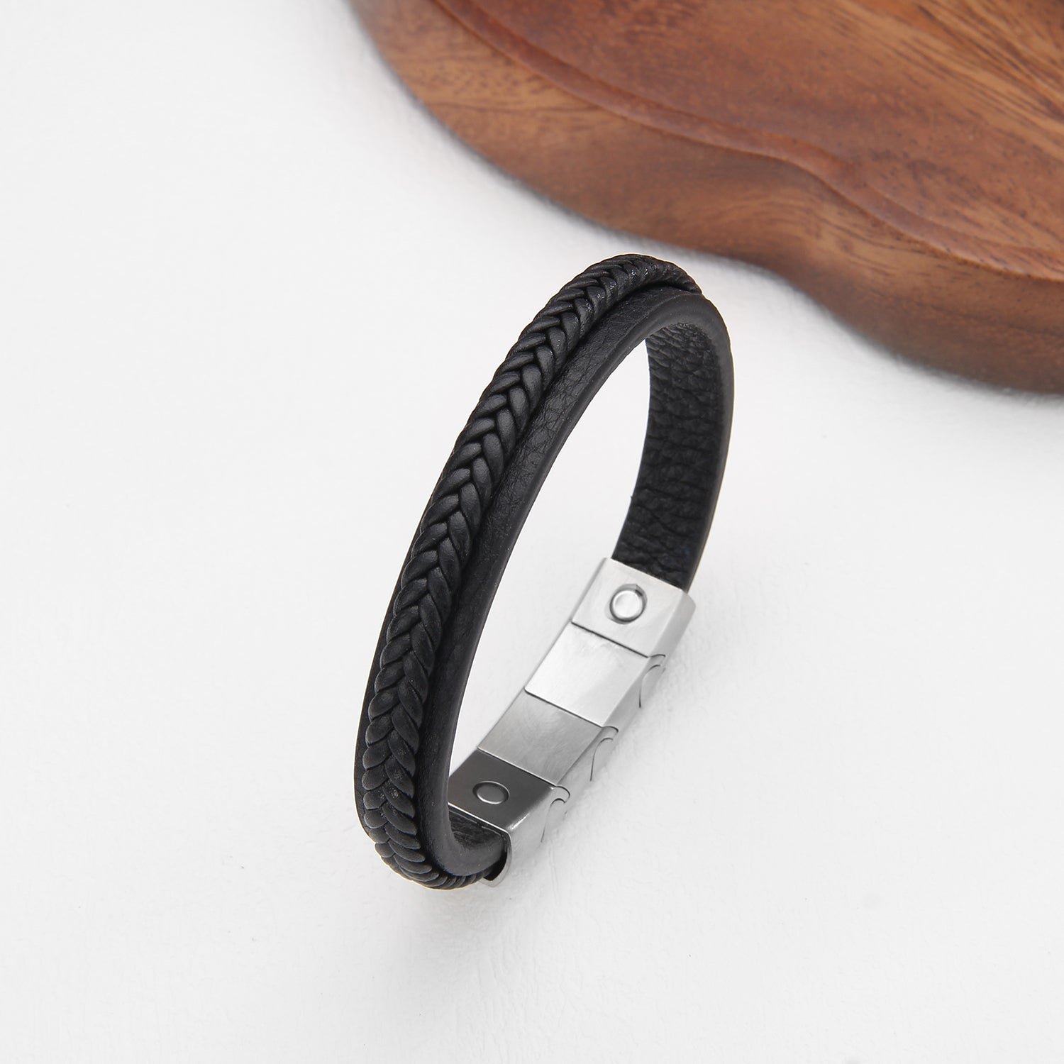 Midnight Magnetico - Justerbart Lærarmbånd - Armbånd - JK-Shop