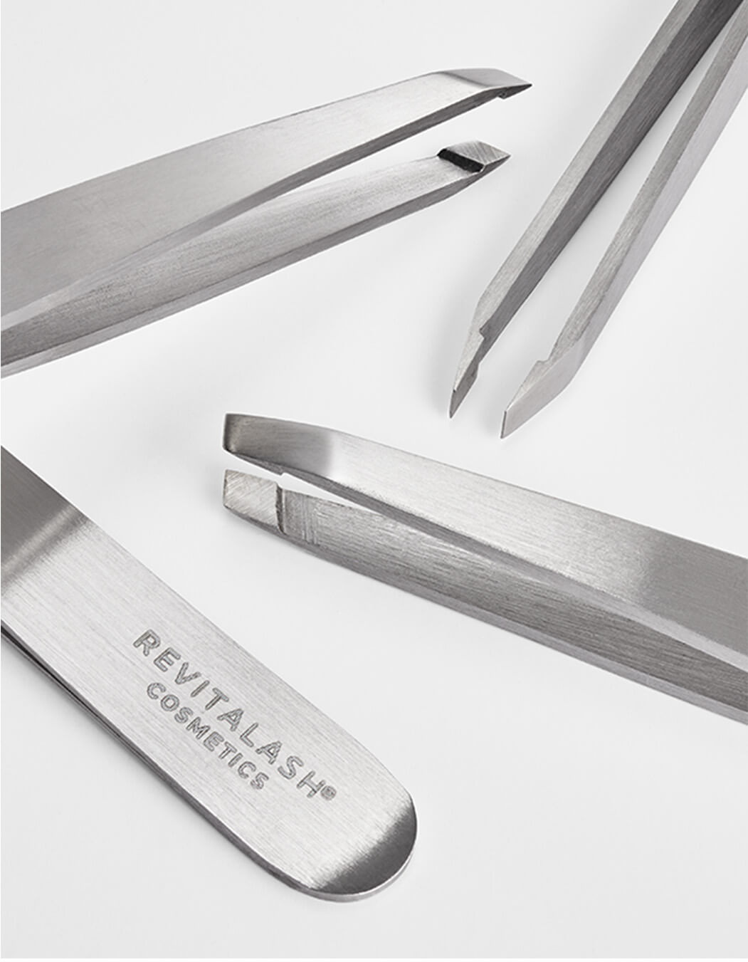 RevitaLash Precision Tweezer - Pinsett - JK-Shop