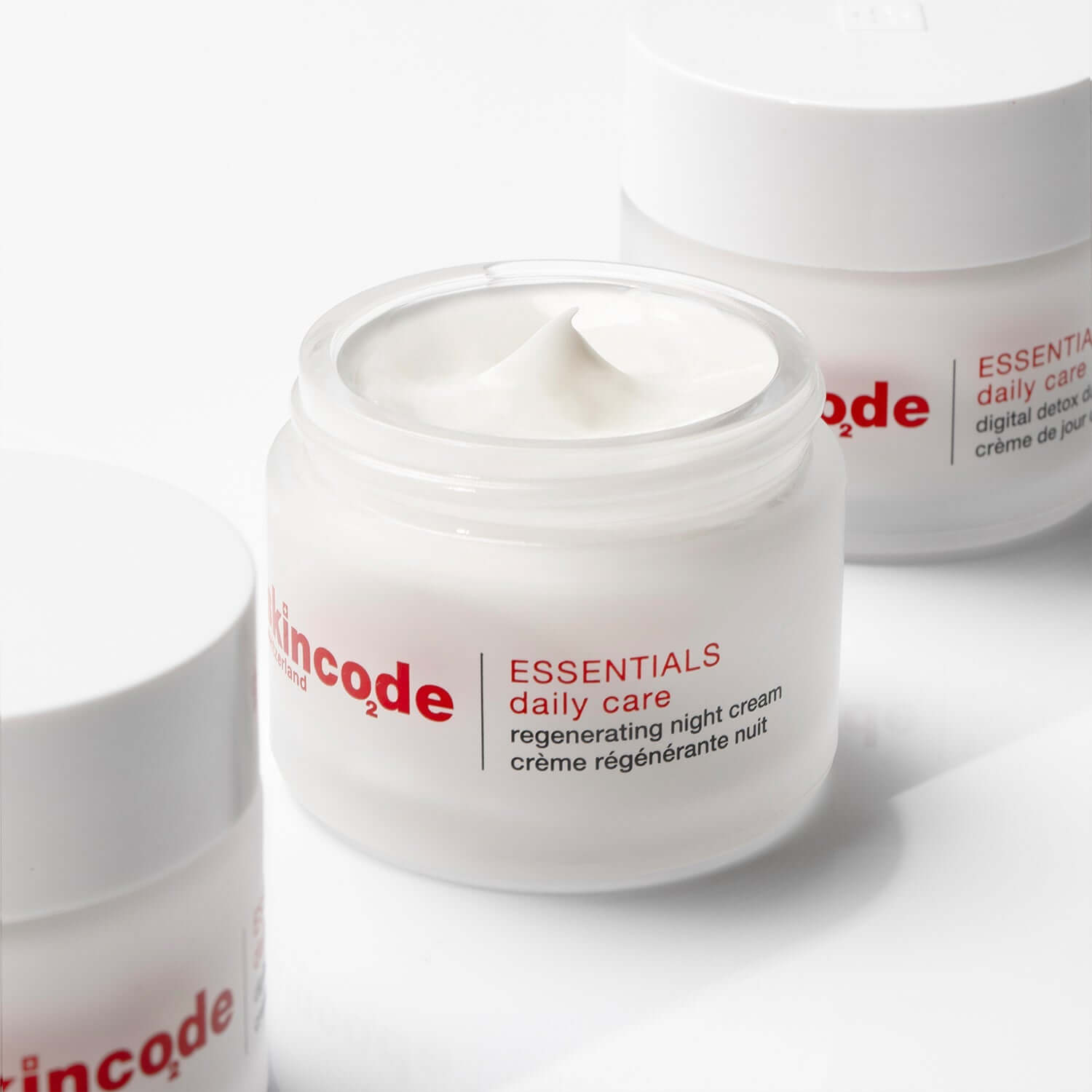 SkinCode Essentials, Regenerating Night Cream-Ansiktskrem-JKSHOP