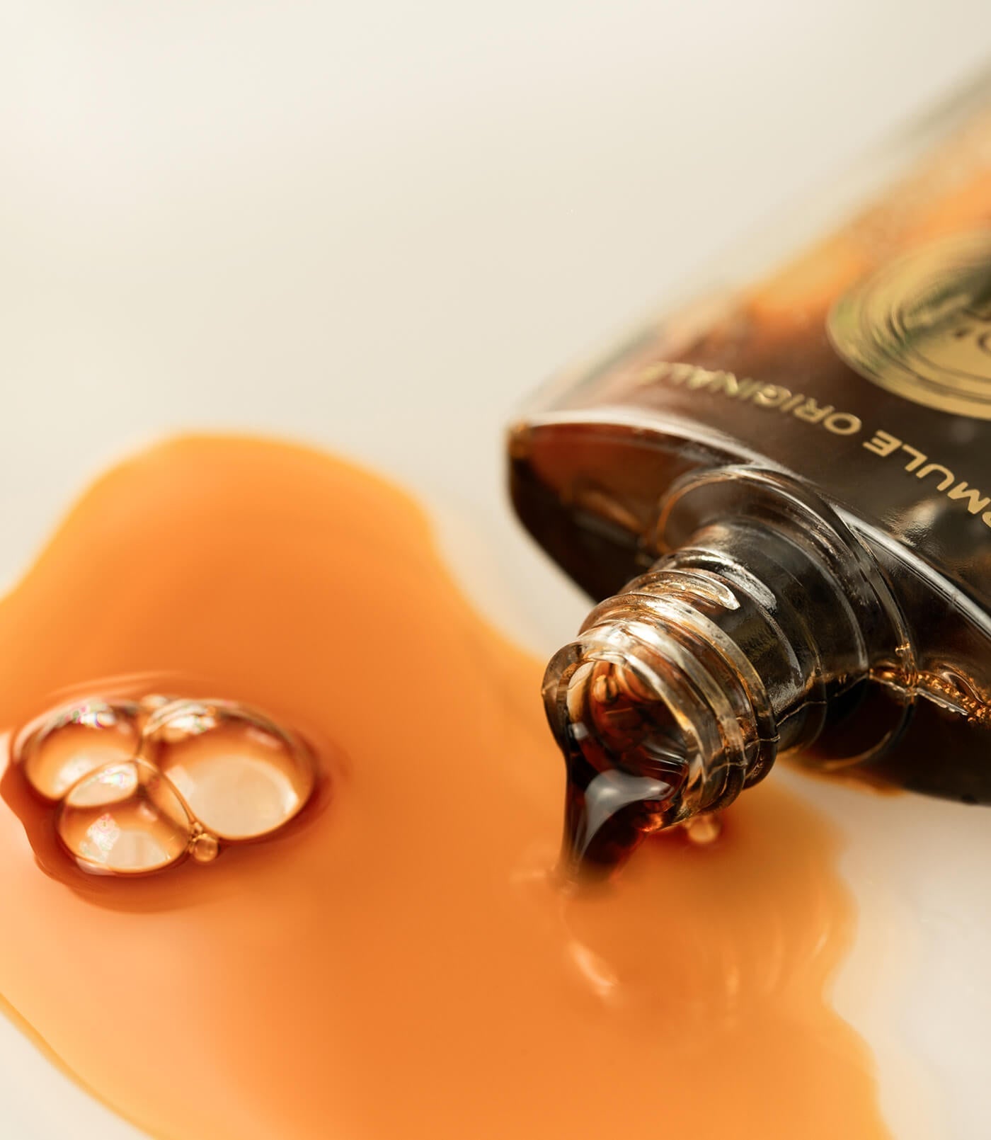 Tinted Self-Tanning Lotion - Autobrozant teinté - JK-Shop
