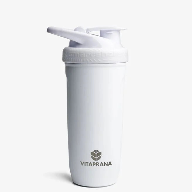 Vitaprana Stainless Steel Shaker White 900 ml - Shakers & Vannflasker - JK-Shop