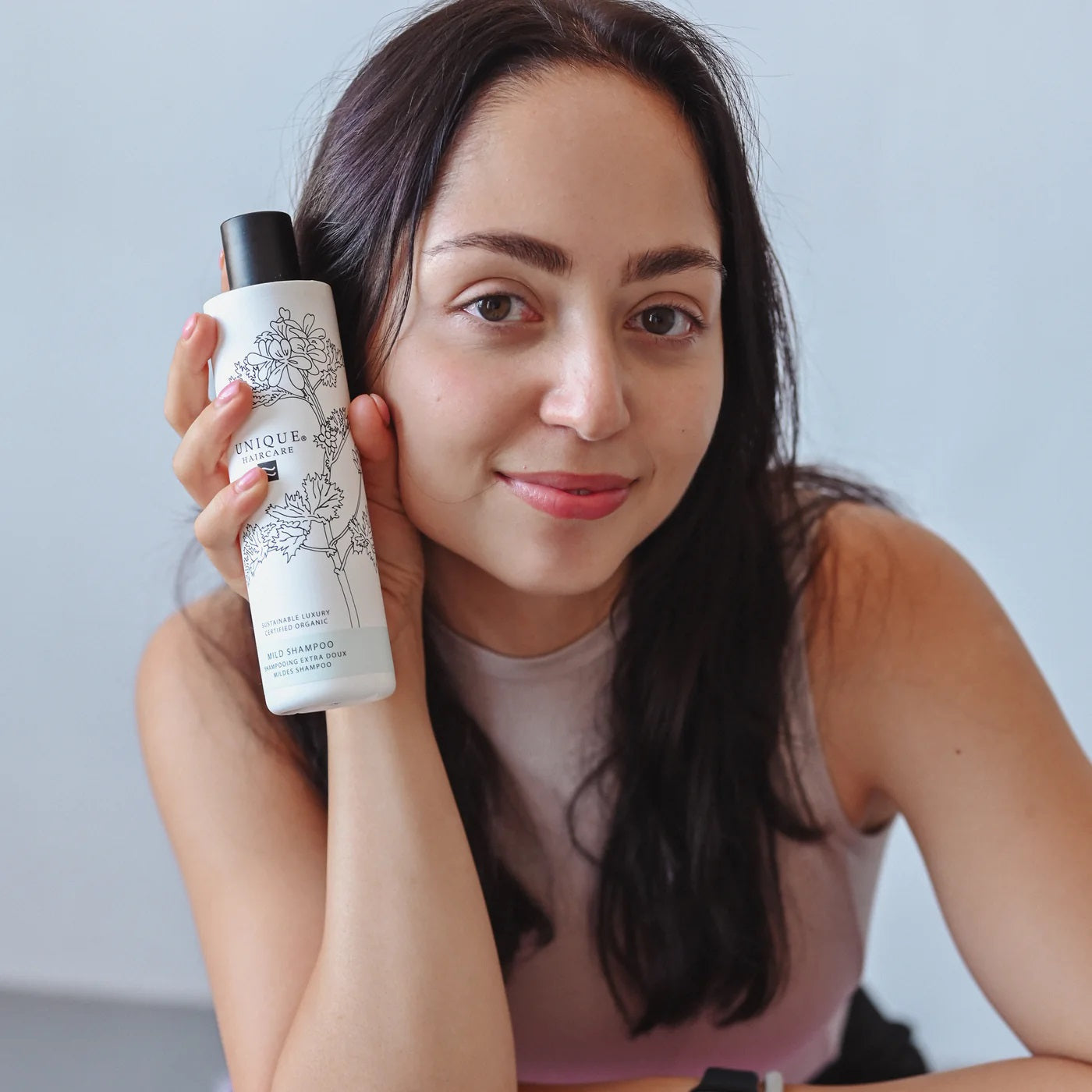 UNIQUE BEAUTY Mild Shampoo 250ml