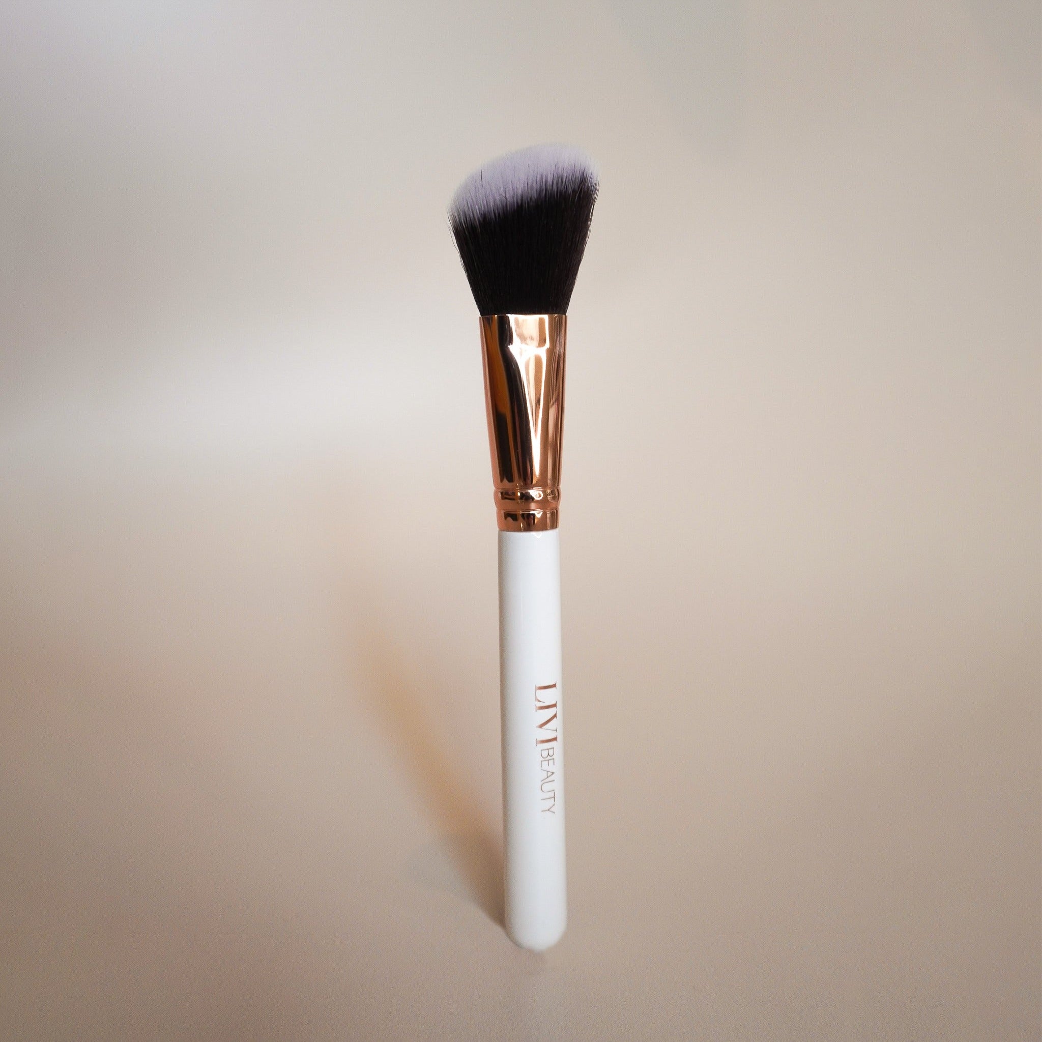 ANGLED BRONZER BRUSH - Makeup Brushes - JK-Shop