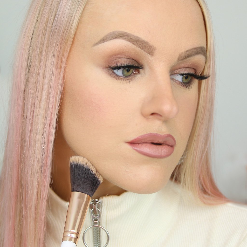 ANGLED BRONZER BRUSH - Makeup Brushes - JK-Shop