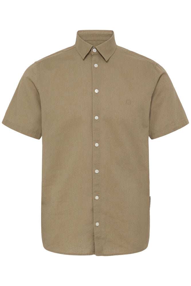 CASUAL FRIDAY, AKSEL SS LINEN MIX SHIRT - Skjorter Herre - JK-Shop