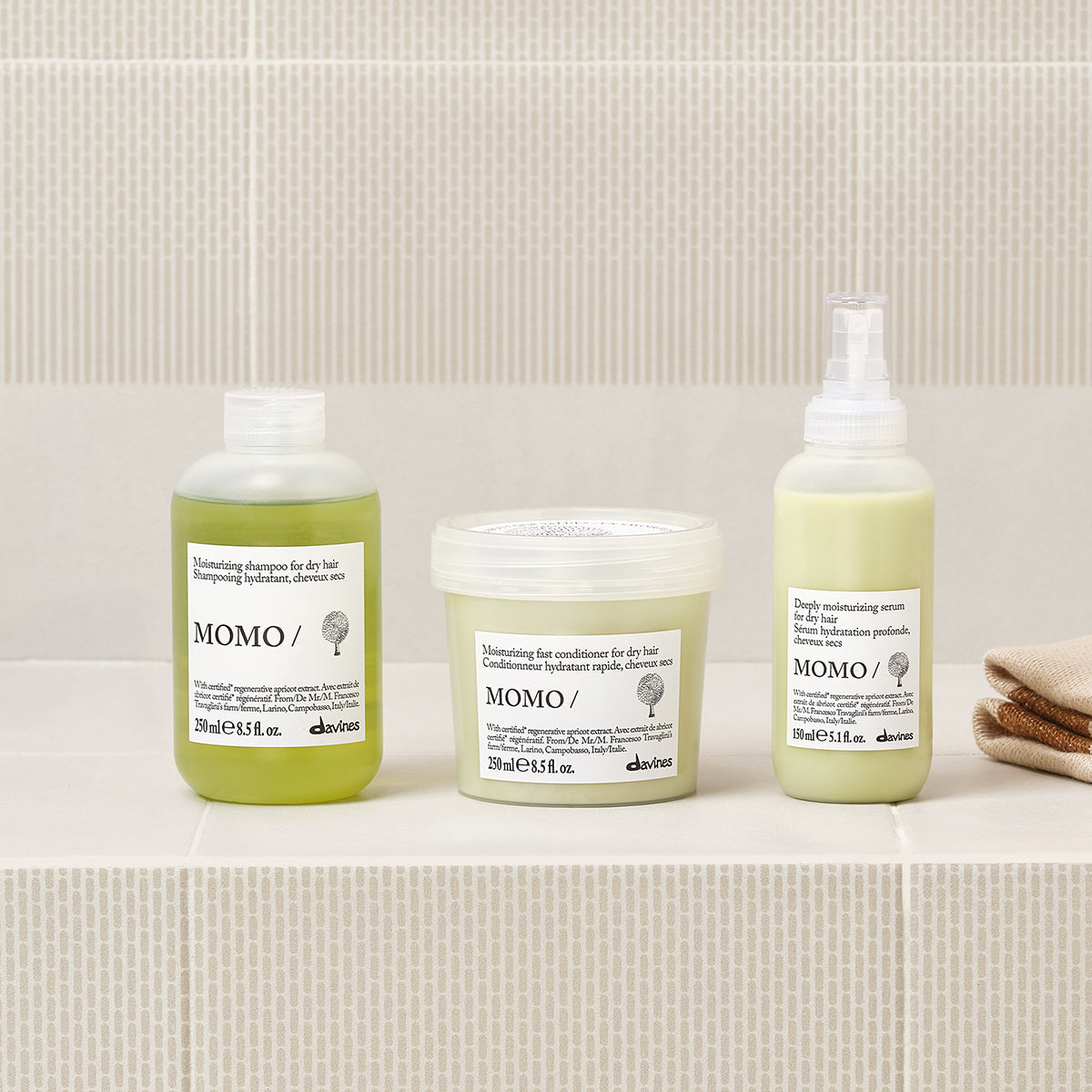 Davines Momo Shampoo 250 ml fra Essential Haircare, stemningsbilde