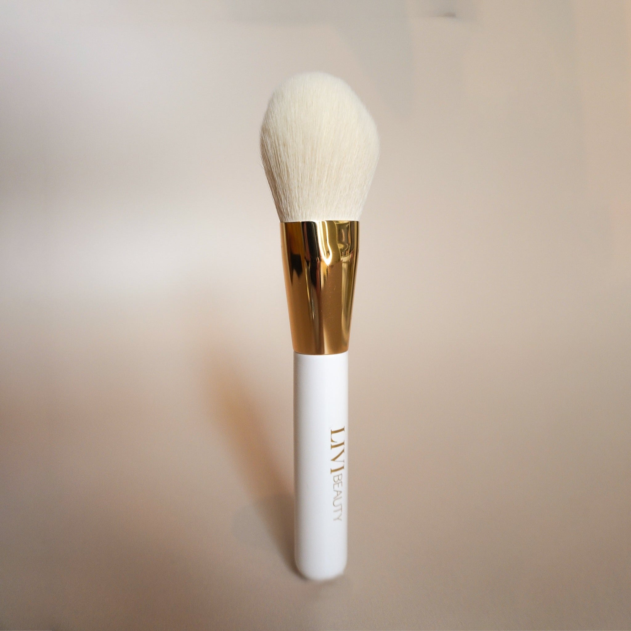 FLAT POWDER BRUSH - Makeup Brushes - JK-Shop