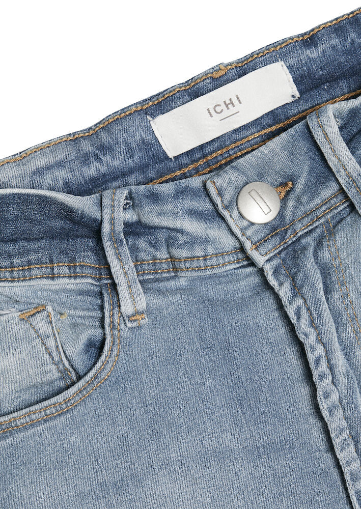 ICHI, ERIN IZARO LIGHT BLUE BLEACHED - Jeans - JK-Shop