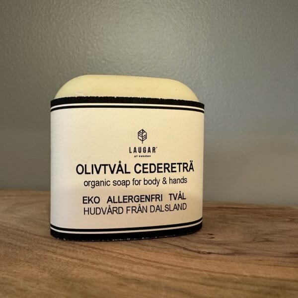 Laugar Olivensåpe Sedertre