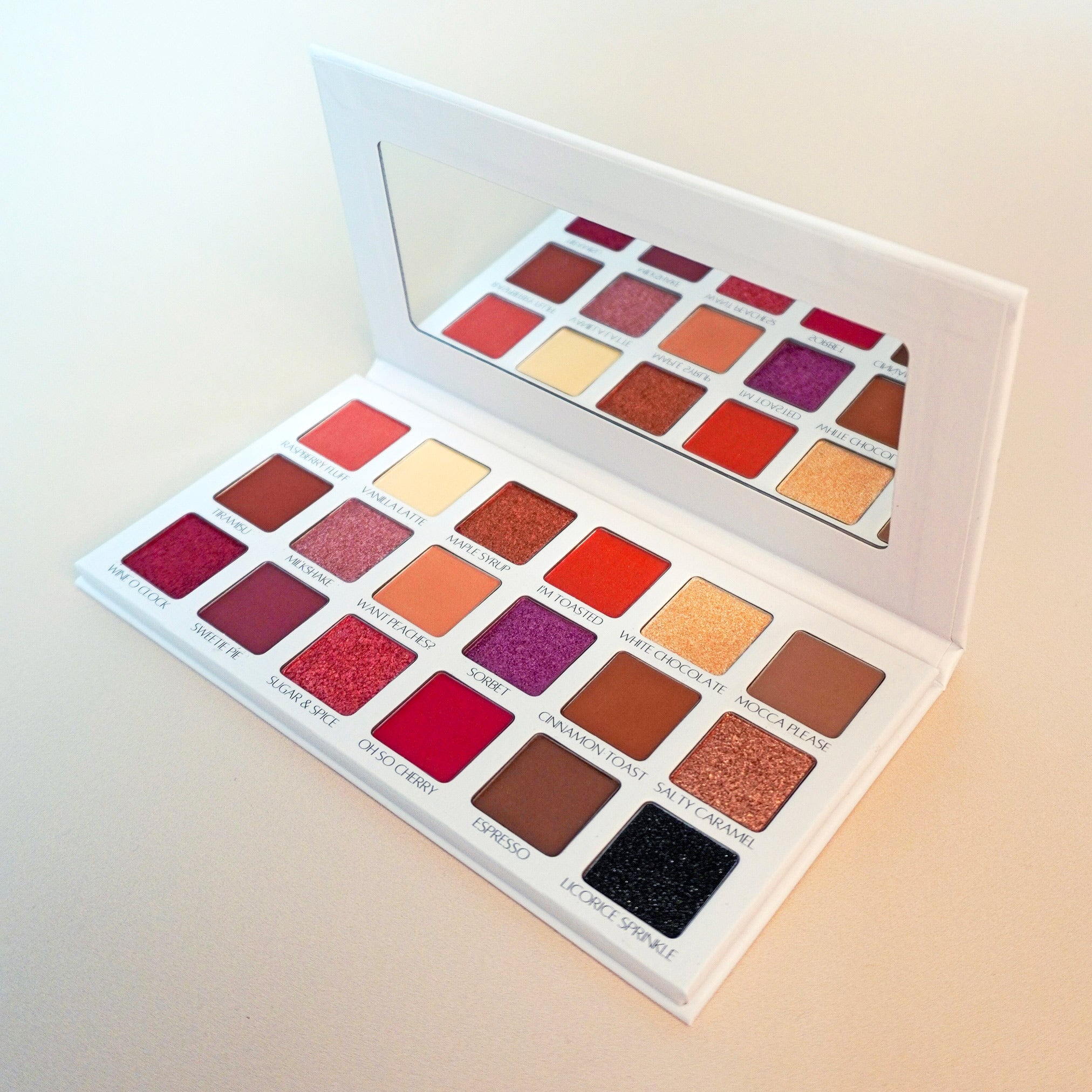 LIVILICOUS PALETTE - EYESHADOW PALETTE - JK-Shop