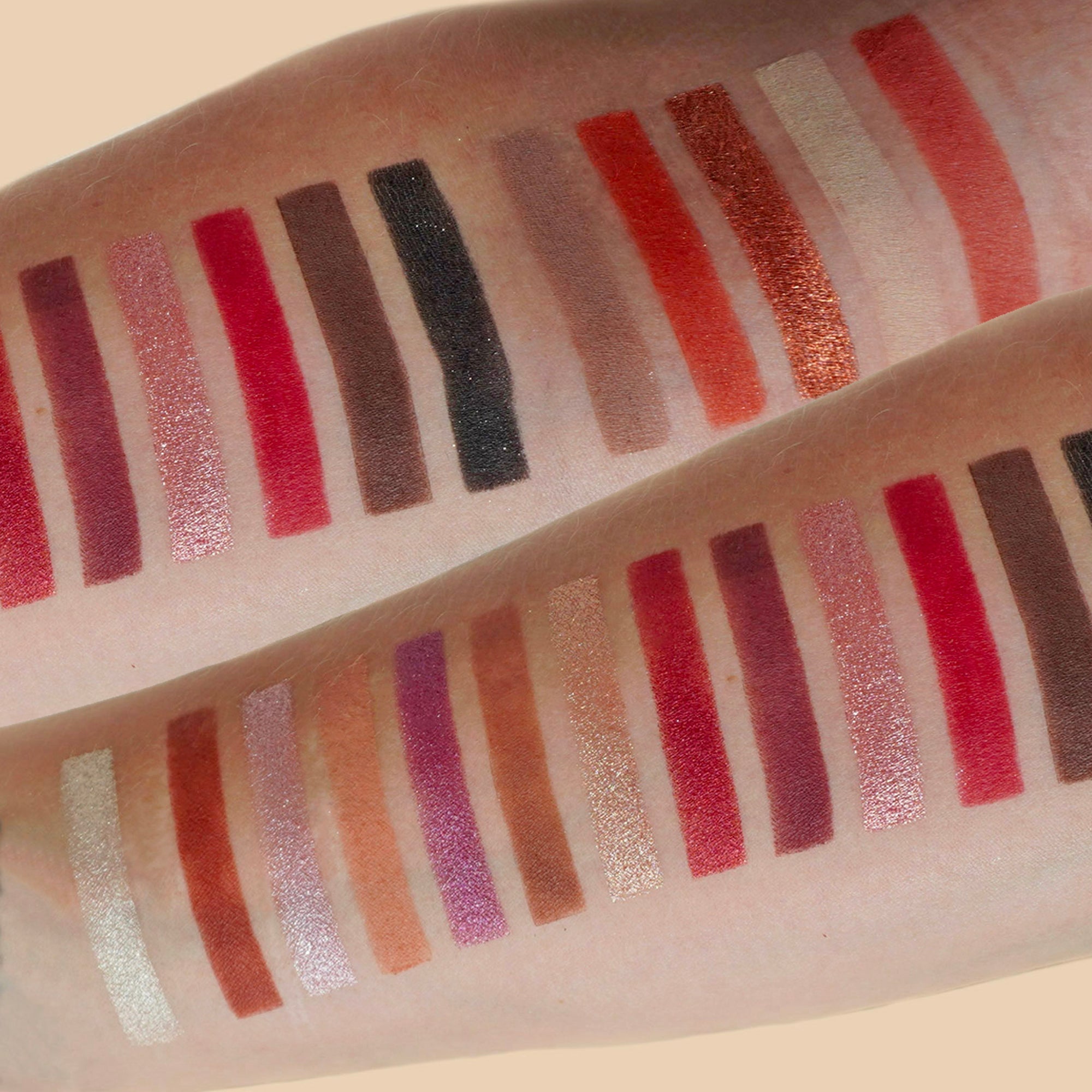 LIVILICOUS PALETTE - EYESHADOW PALETTE - JK-Shop