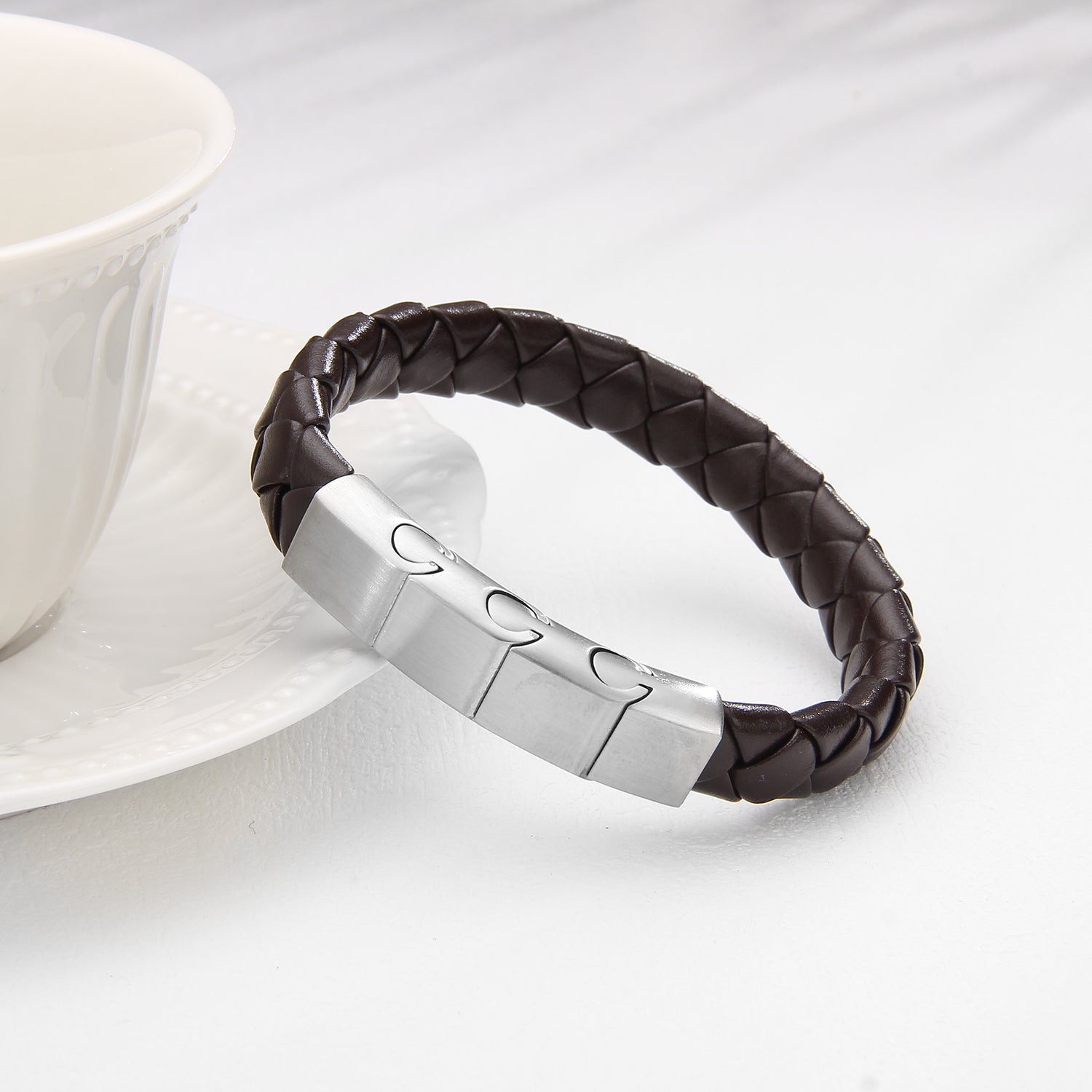 Magnetico Luxe Flex - Flettet Lærarmbånd i Brun - Armbånd - JK-Shop