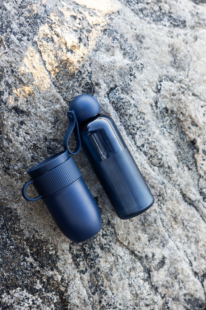 Sagaform Stunder i bevegelse - Vannflaske med termokopp - JK-Shop