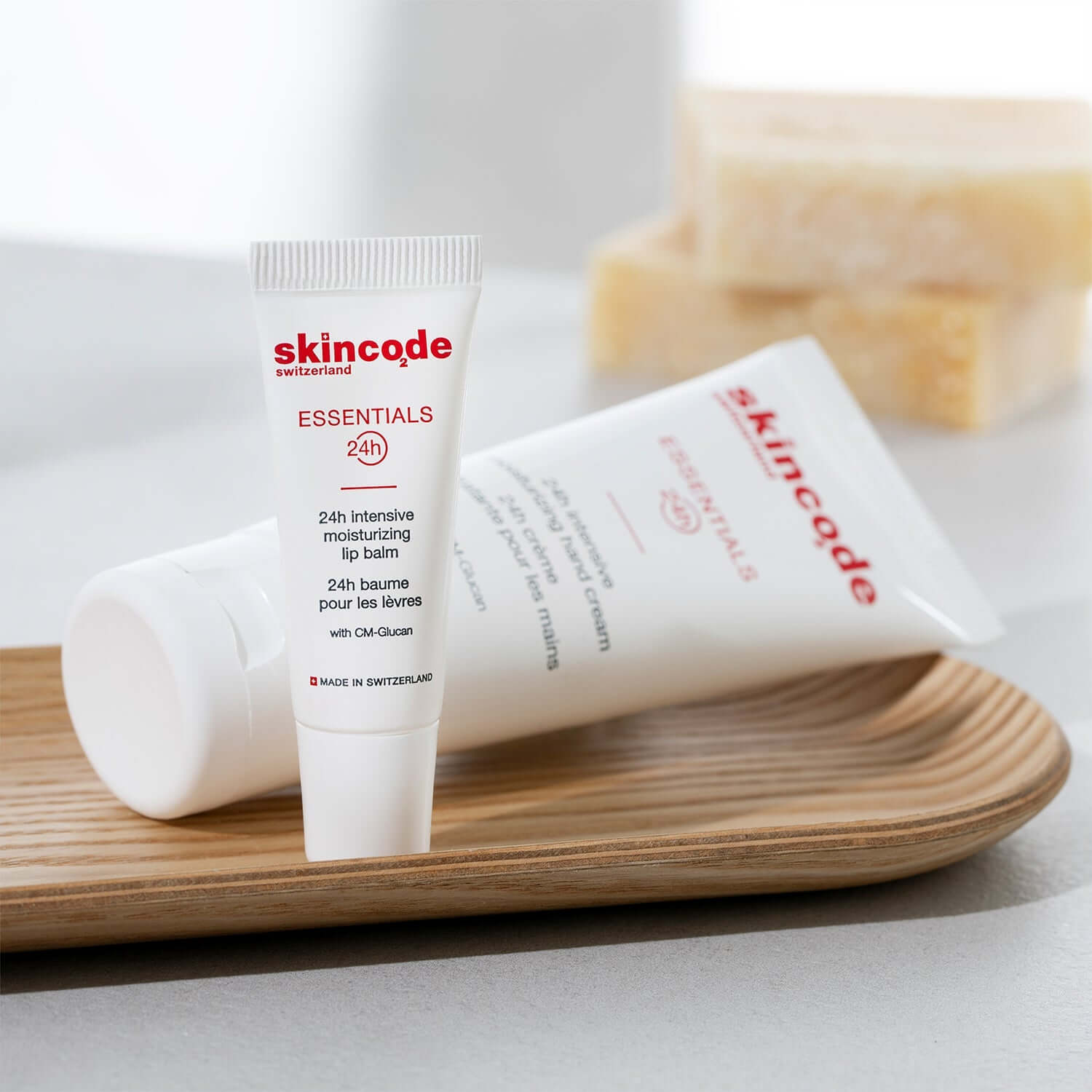 SkinCode Essentials, 24h Intensive Moisturizing Lip Balm-SkinCode-Leppepomade-JKSHOP