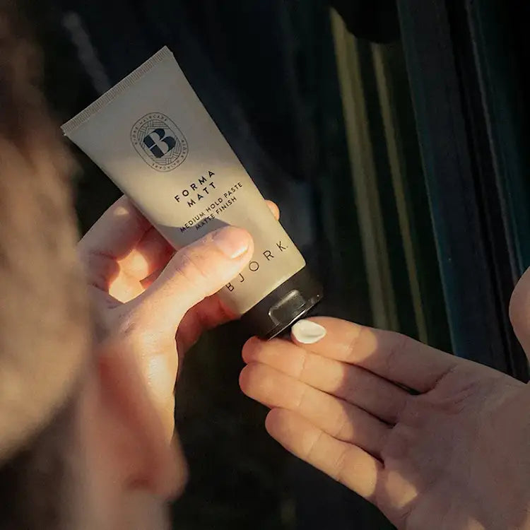 Björk Forma Matt Medium Hold Paste 100 ml